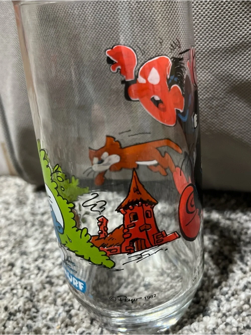 Smurf GARGAMEL & AZRAEL Glass Drinking Tumbler Wallace Berrie Peyo Vintage 1982